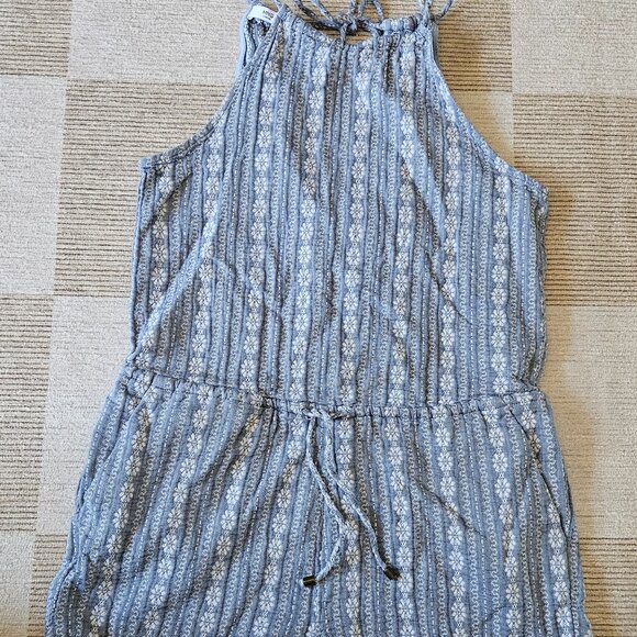 Summer Romper - Picture 1 of 4